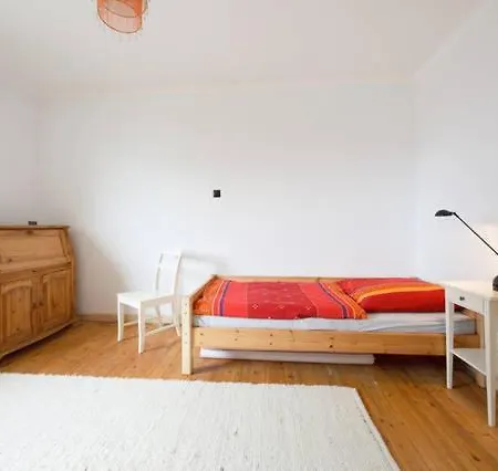 Sekretärzimmer 2 * Hochdorf-Assenheim