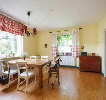 Sekretärzimmer 2 Rum i privatbostad Hochdorf-Assenheim